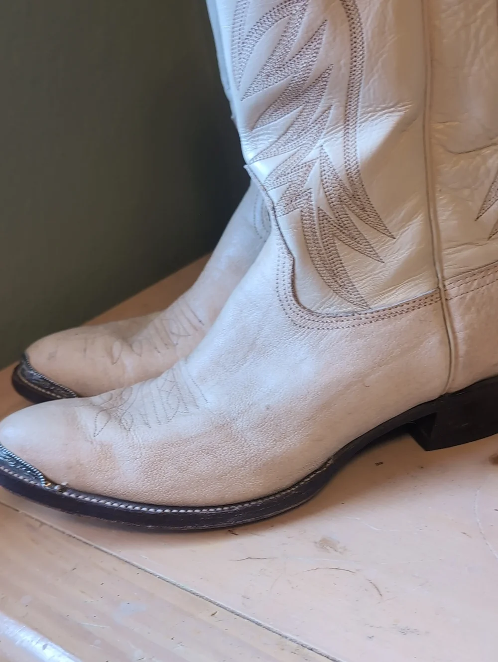 Nocona Cream Western Lace-Up Boots